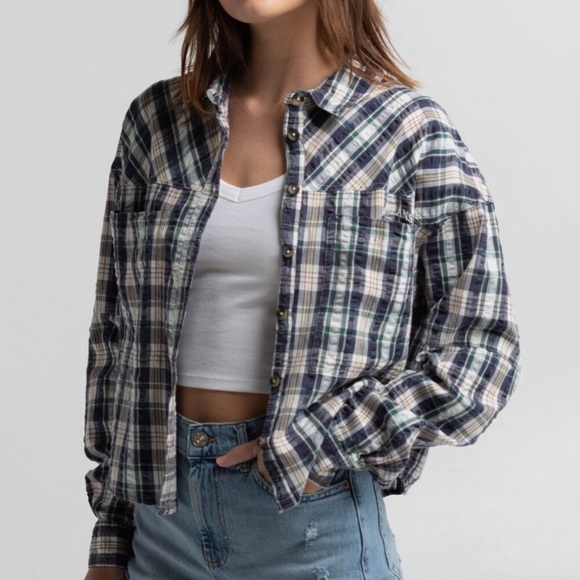 NWT Urban Outfitters BDG Addison Puckered Plaid Button Up Shirt - Picture 2 of 7